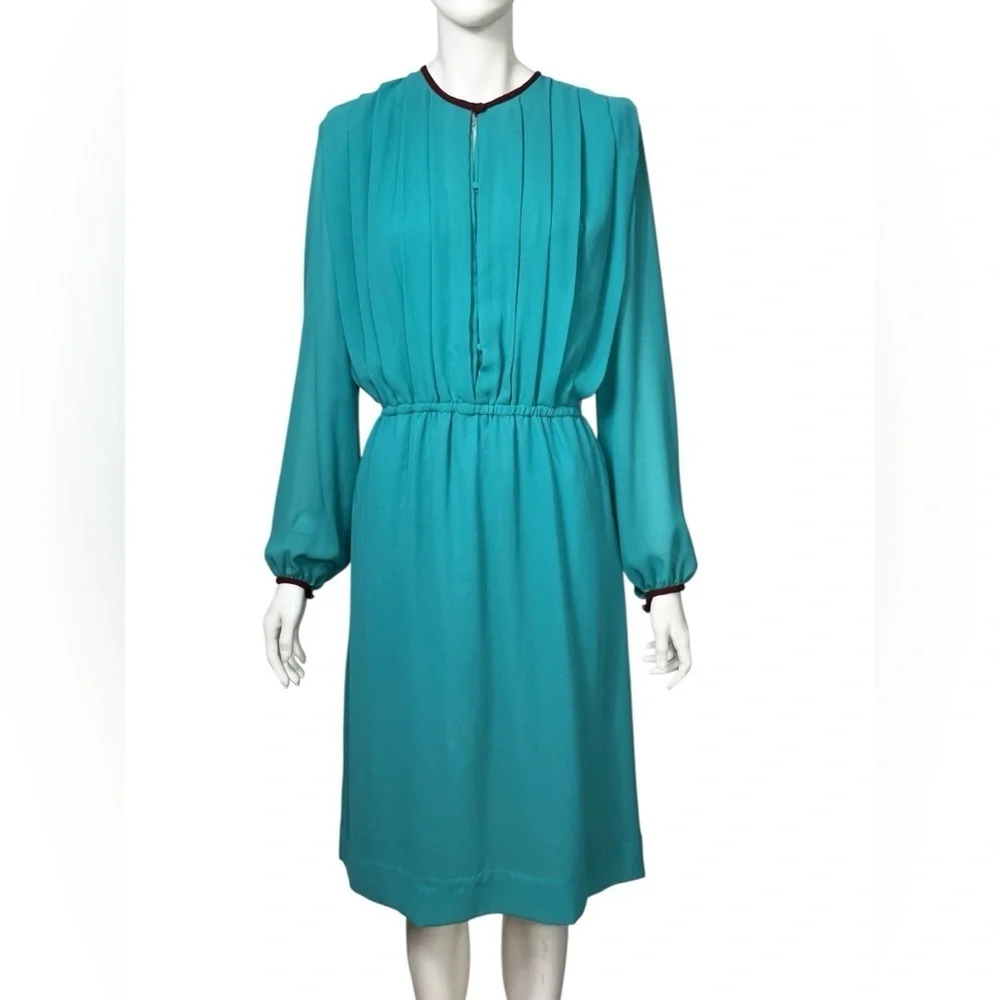 Victor Costa 70’s Turquoise Long Sleeve Pleated Dress Size 12. K-34